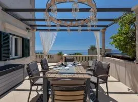 Villa Spring in Makarska, private pool