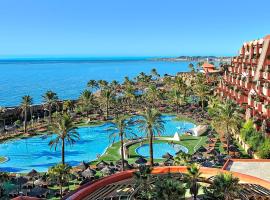 Holiday Premium Resort, hotell i Benalmádena