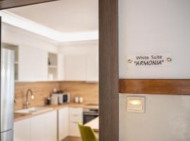 White Suite Armonia、テッサロニキにある在テッサロニキ・ルーマニア領事館の周辺ホテル