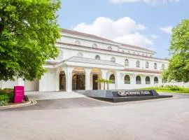 Crowne Plaza Gerrards Cross by IHG