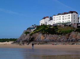 Carnock, holiday rental in Tenby