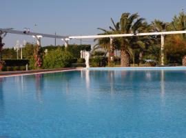 Agriturismo Al Parco Lecce, hotel s golf terenima u gradu 'Torre Chianca'