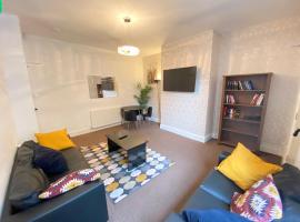 Warwick Street Professional Lets, apartment in Newcastle upon Tyne