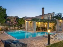 BOUTIQUE VILLA PETRA AMANDA Heated pool optional