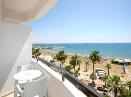 Les Palmiers Beach Boutique Hotel & Luxury Apartments, hôtel à Larnaka