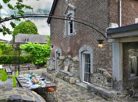 Landhaus Lontzen, kh&aacute;ch sạn golf ở Lontzen