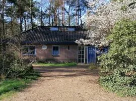 Holiday home bos en heide