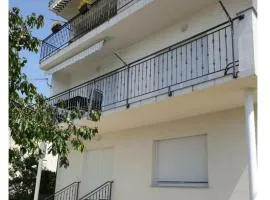 Apartmani Mares