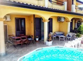 Casa Vacanze Villa Mimosa- per le vacanze vicino a Tropea