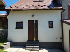 Domek Całoroczny u Starców: Mizerna şehrinde bir otel