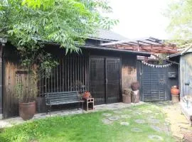 YOMOGI GUESTHOUSE