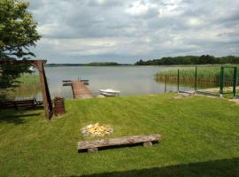 Dar Kalu Małgosia، فندق في Kal