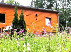 Blockbohlenhaus bei Potsdam, holiday home in Schwielowsee