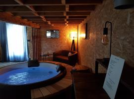 Au Soleil Vert - Chambre de charme avec spa et sauna privés – obiekty na wynajem sezonowy w mieście Arnèke