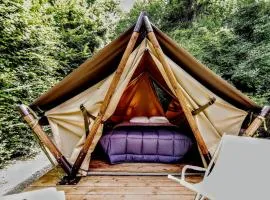 Les Tentes Bivouacs by Le Marintan