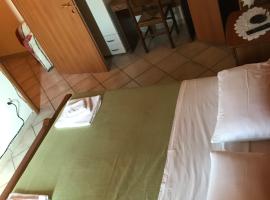 Azienda Agrituristica Le Prunelle, hotel a Cannalonga
