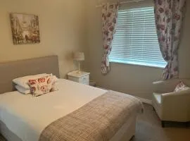 Oak Lodge