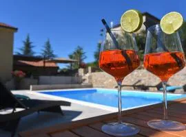 Letorina rooms and apartments with pool