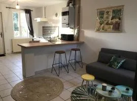studio avec place de parking