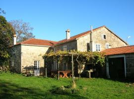 Pensión - Albergue de Logrosa, hotel met parkeren in Negreira