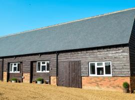 Buttercup Cottage at The Old Tractor Barn, apartamento em Brackley