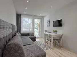 Apartament Bella Mare z basenem