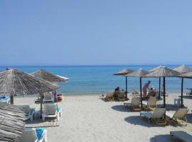 Asimenia Apartments, hotel in Polychrono