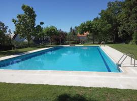 La Casita de la Sierra Cercedilla, viešbutis šeimai mieste Sersedilja