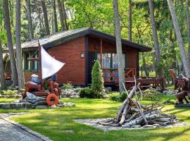 Ośrodek Wczasowy Leśny Resort Mielno, hotell i Mielno
