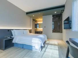 House Stay B&B