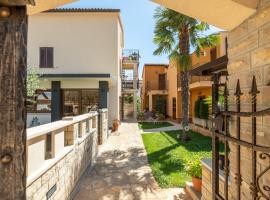 Apartments Nono, hotel in Poreč