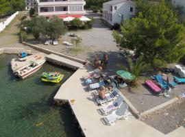 Guest House Marko, hotel in Seline