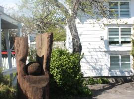 Superior Citycottage Kristiansand, hotel em Kristiansand