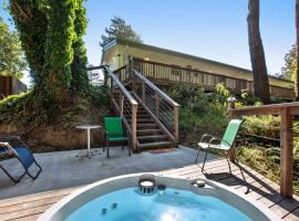 Havens Creek Suites: Gualala şehrinde bir otoparklı otel