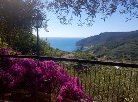 villino buganvillea Noli, cabaña o casa de campo en Voze