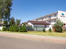 Baltic Resort Darłówko - Pokój B8, hotel in Darlowko