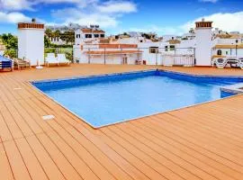 Rooftop Pool Two Bedroom Apartment in Alvor