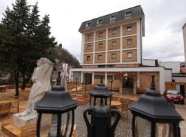 Hotel Kratis, hotel cerca de Aquapark Macedonia, Kratovo