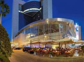 La Cigale Hotel Managed by Accor, hotel di Doha