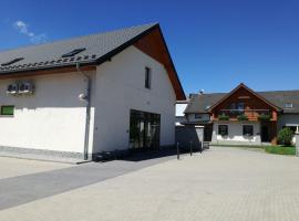U Justyny, Hotel in Chróścice