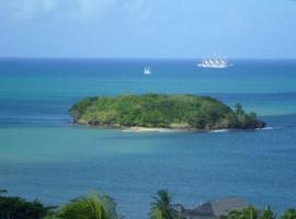 Amazing Beach View Apartments, hôtel à Castries