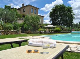 Villa La Valiana - Full Estate in Montepulciano - HEATED POOL, hotel v destinaci Valiano