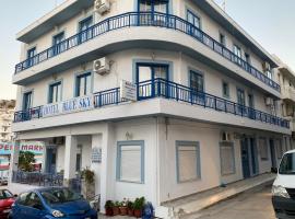 Blue Sky Apartments, hotell i Karpathos