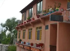 High Cliff Guest House