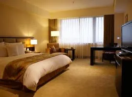 Monarch Skyline Hotel