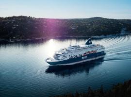 DFDS Ferry - Oslo to Frederikshavn, hotel with parking in Oslo