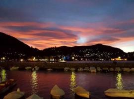 Wonderful Como Apartment, apartman u gradu Canzo