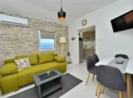 Apartmani Laura Vir