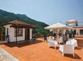 Nations Gerês - Bed & Breakfast, hotel with parking in Geres