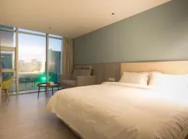 Beijing Saga Hotel